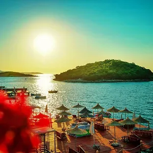 Otel Summer Time, Ksamil